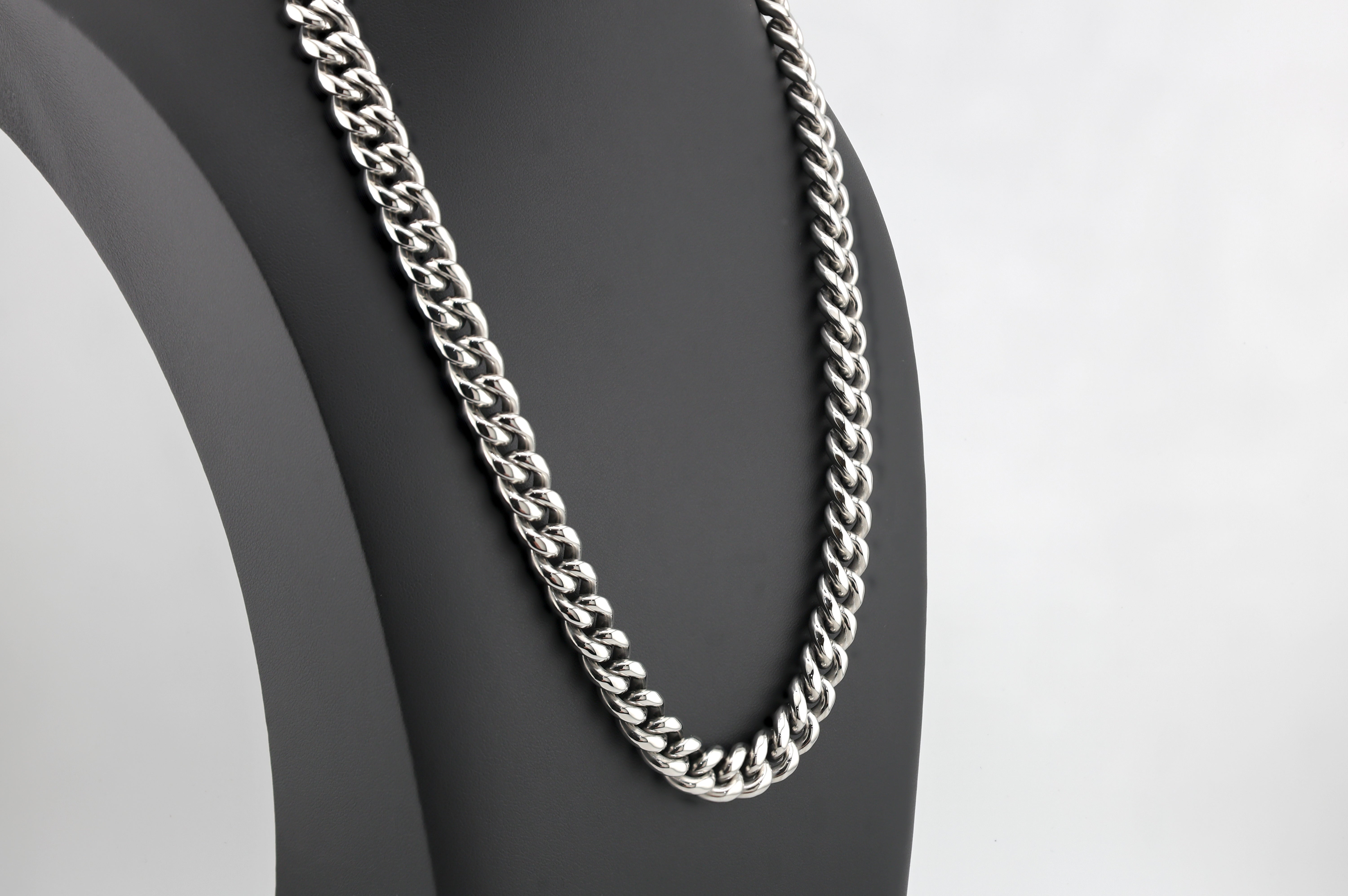 10MM Argentum Cuban Necklace