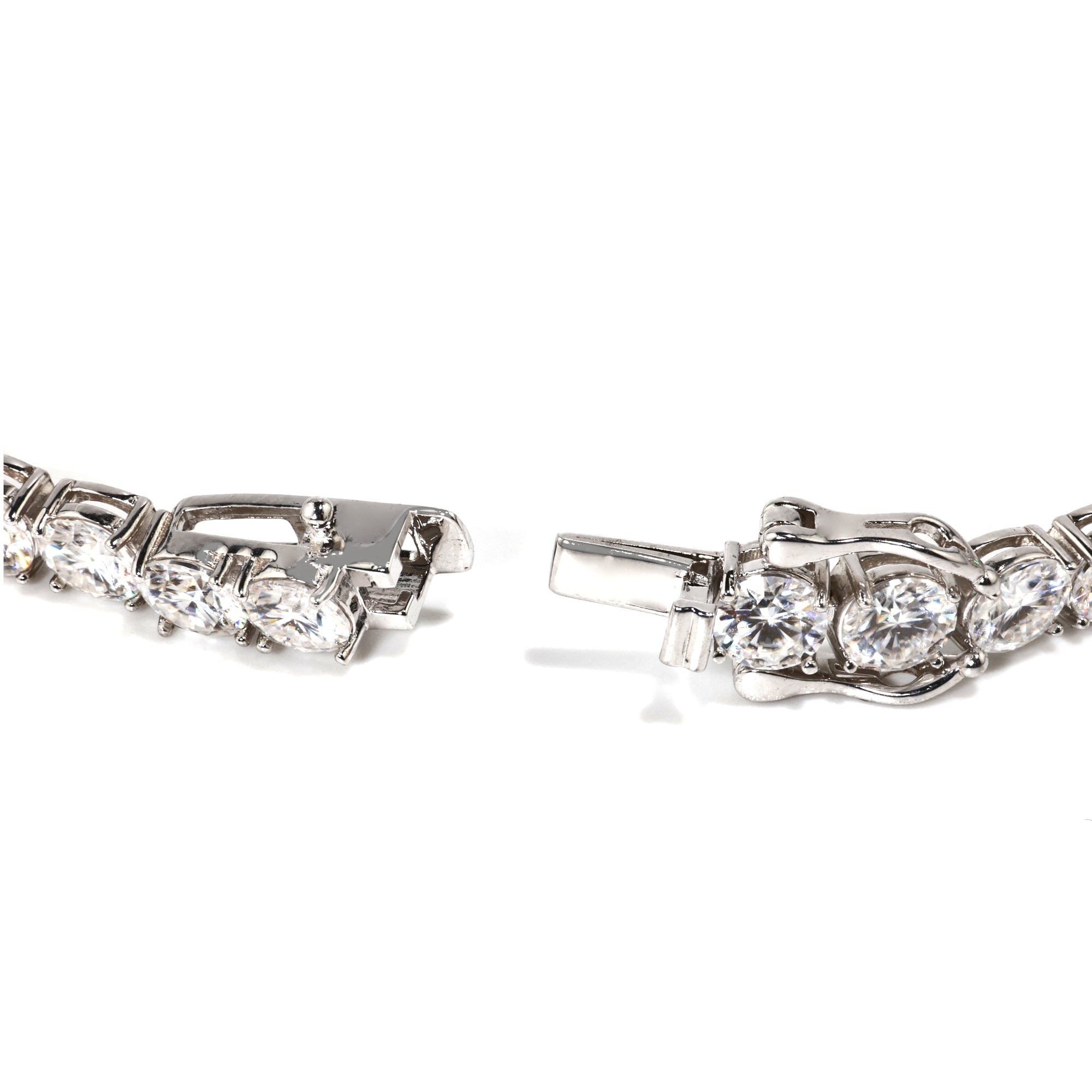 Titan Cut (Cut) Glacier White Tennis Bracelet