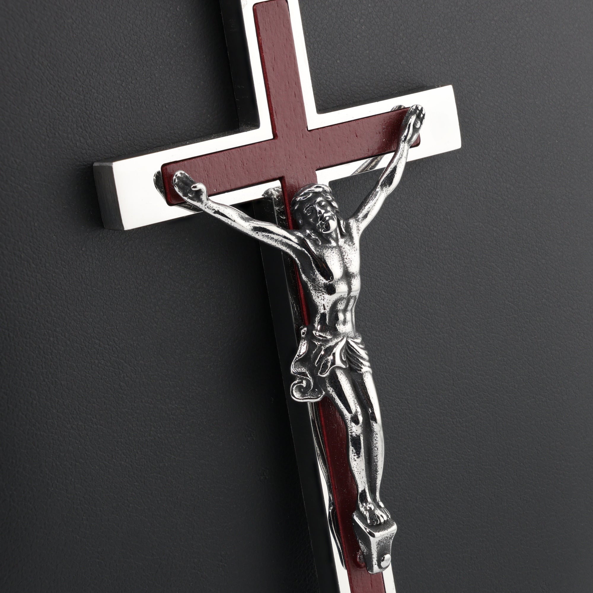 Redemption Majesty Crucifix