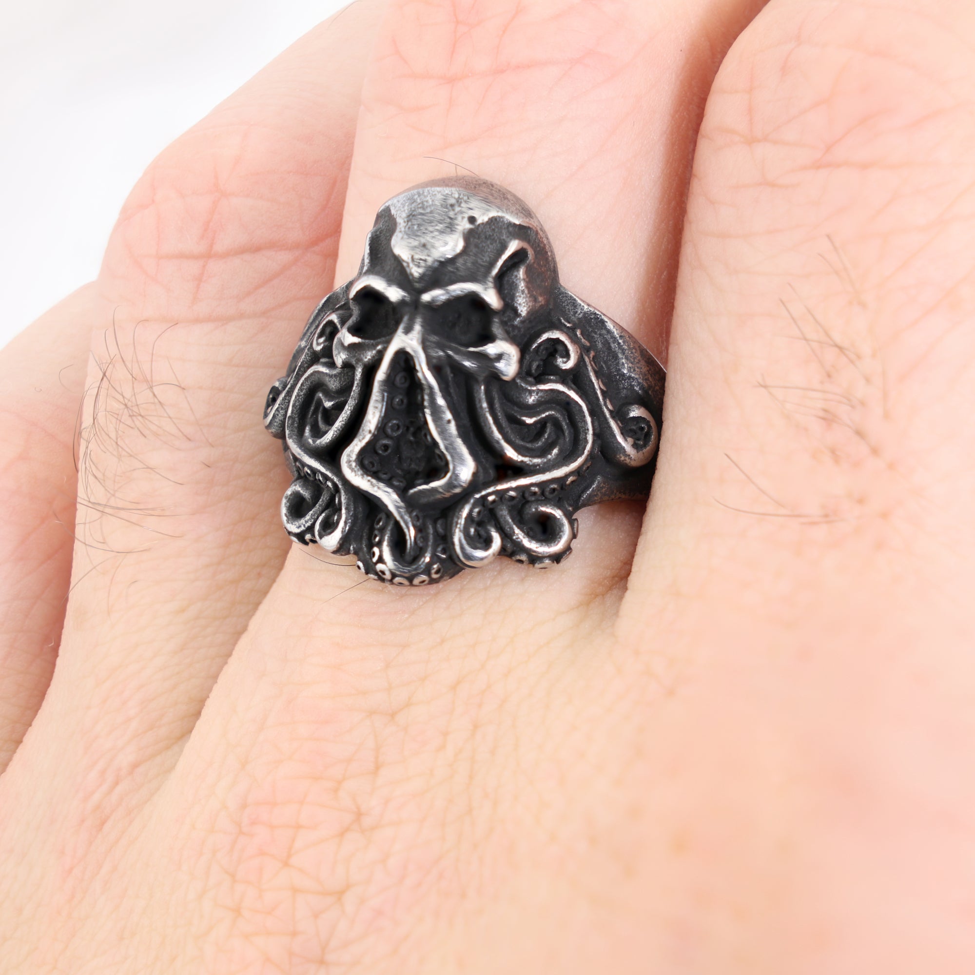 Abyss Sovereign Ring