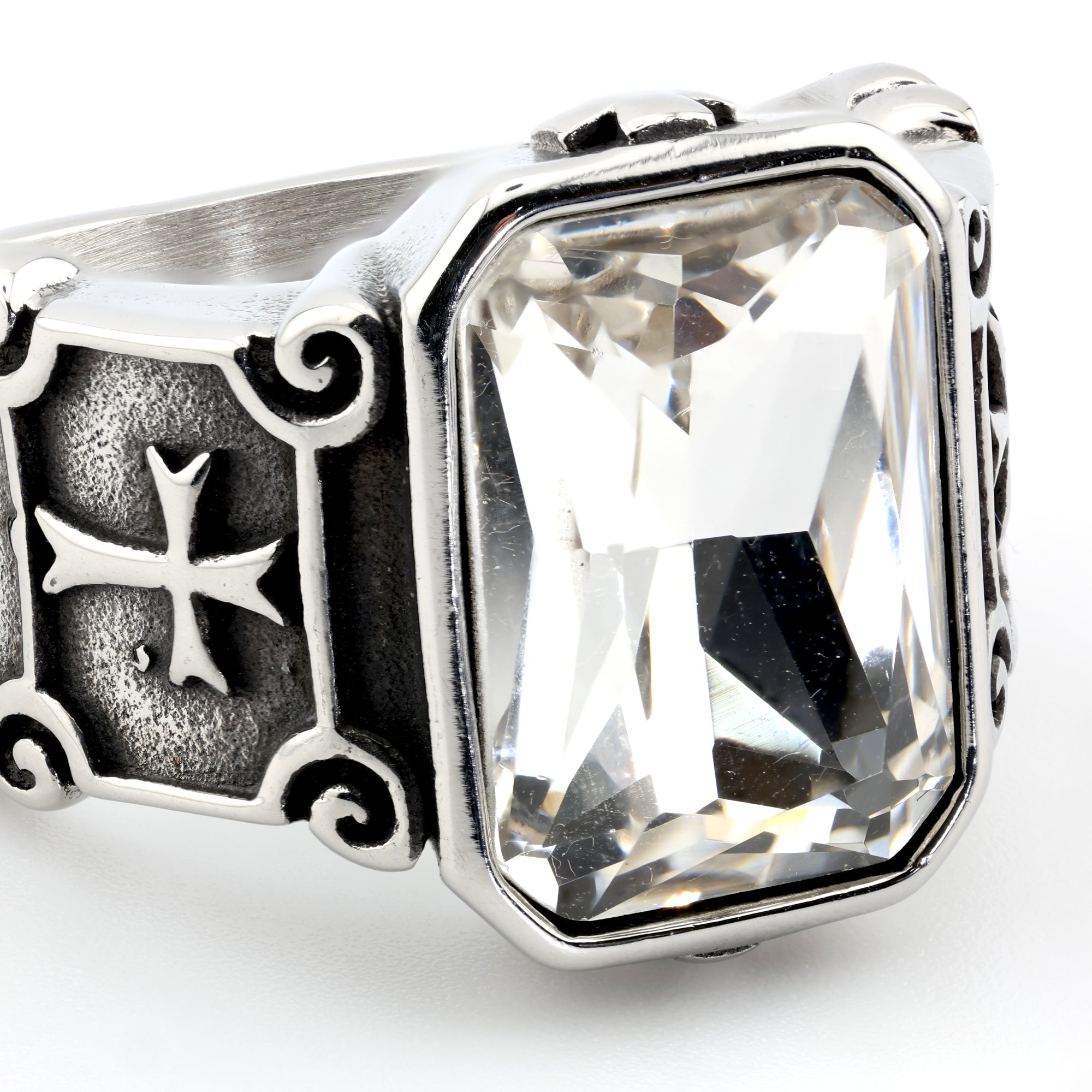 Heavenly Templar Ring