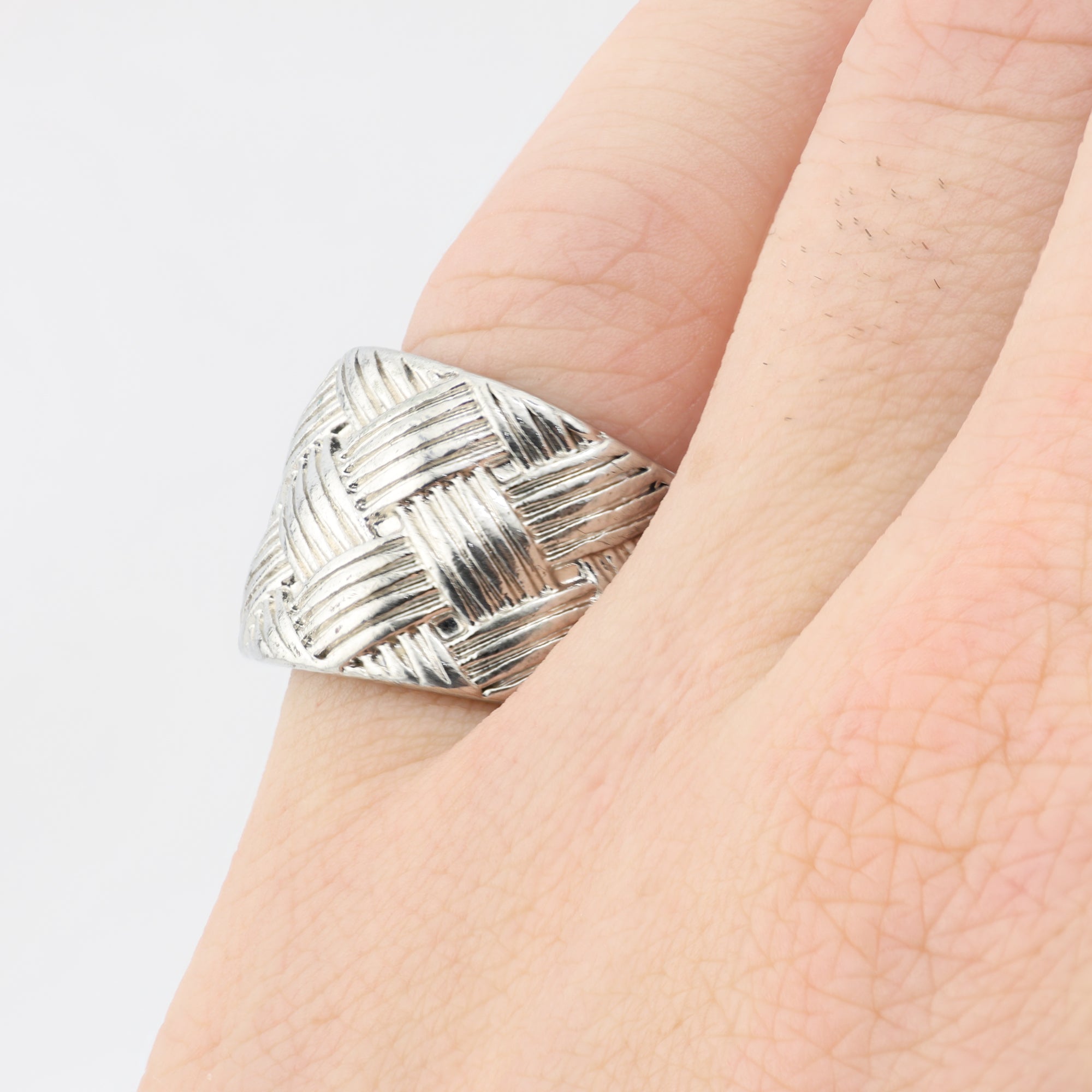 Aurelian Weave Band