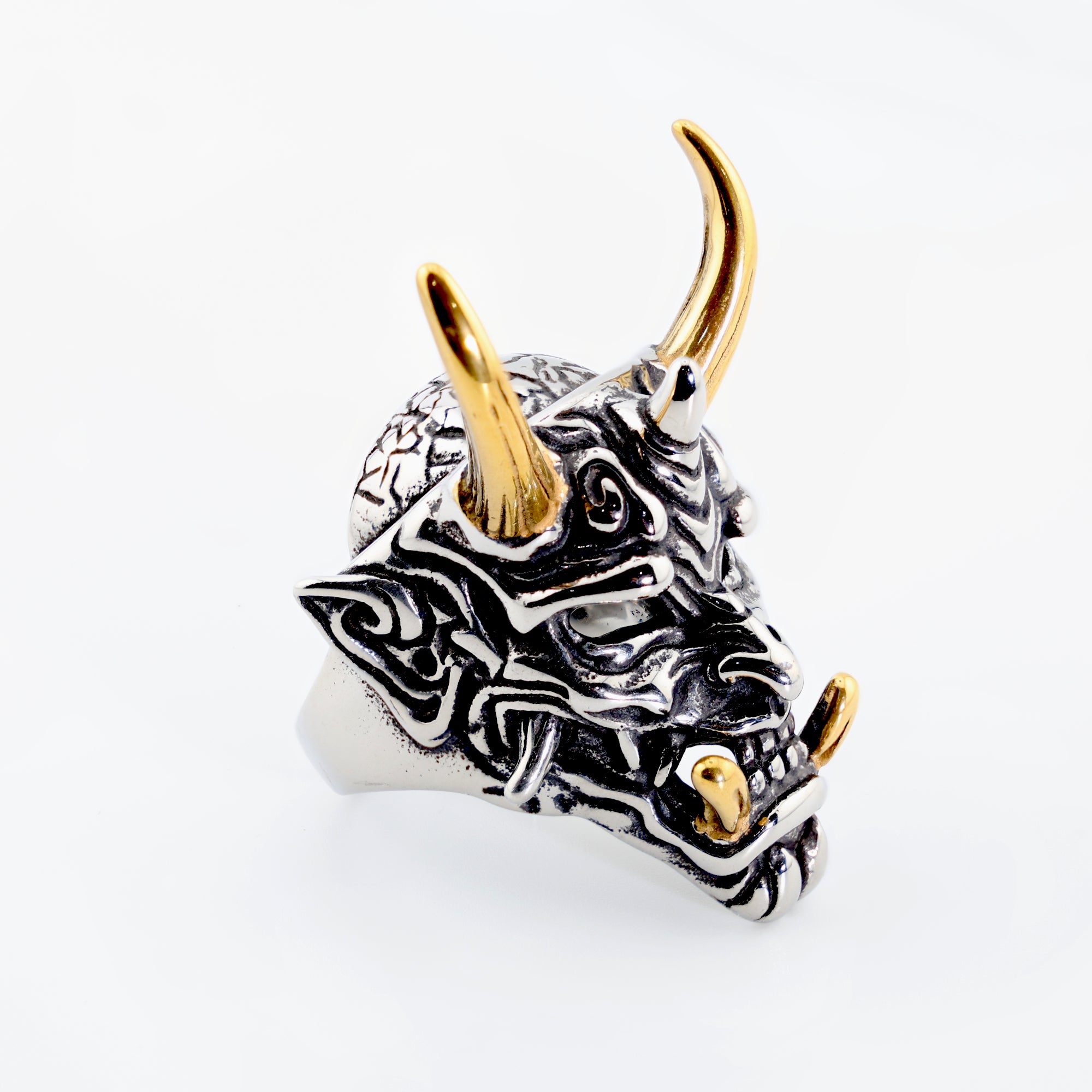 Gold Oni Sovereign Ring
