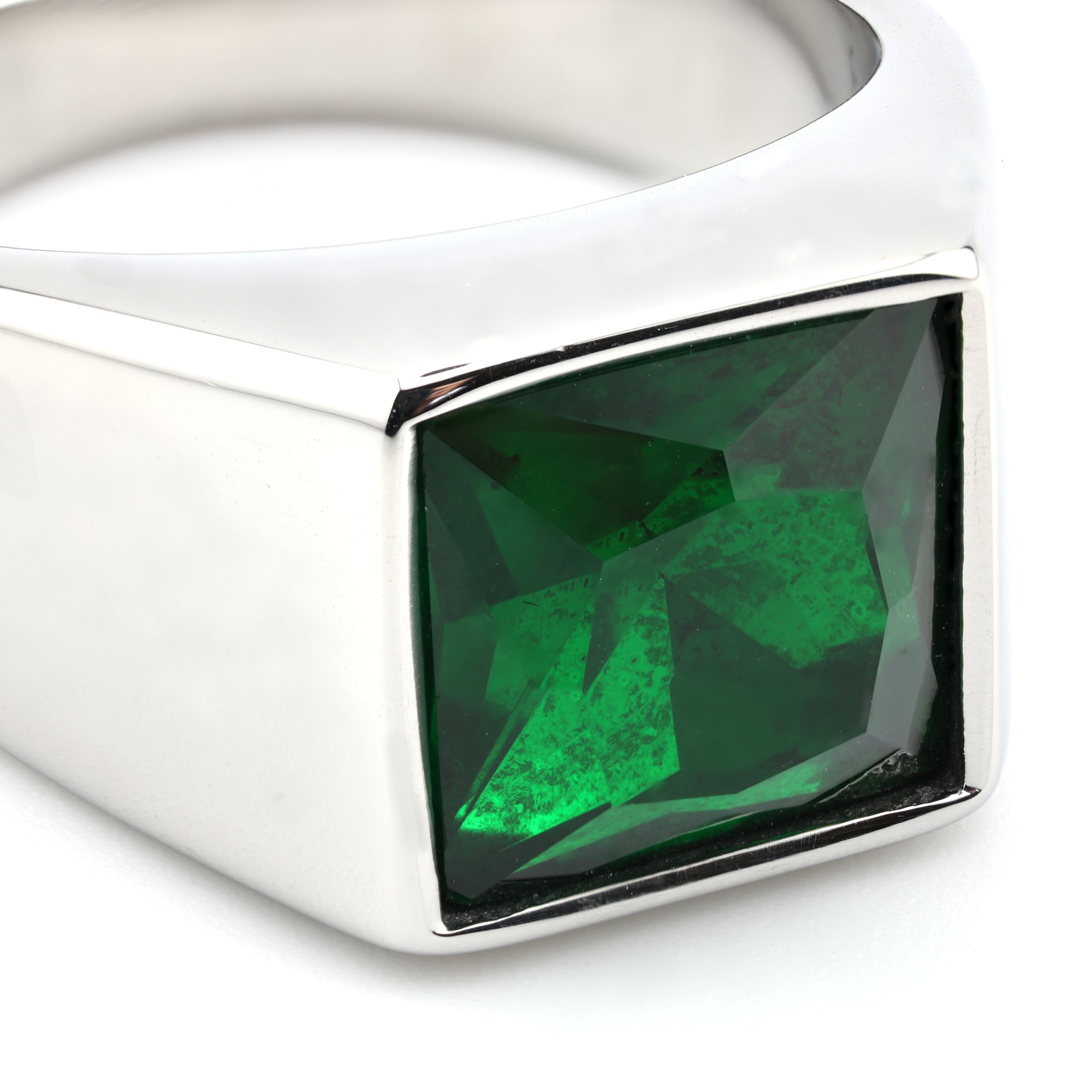 Emerald Sovereign Signet