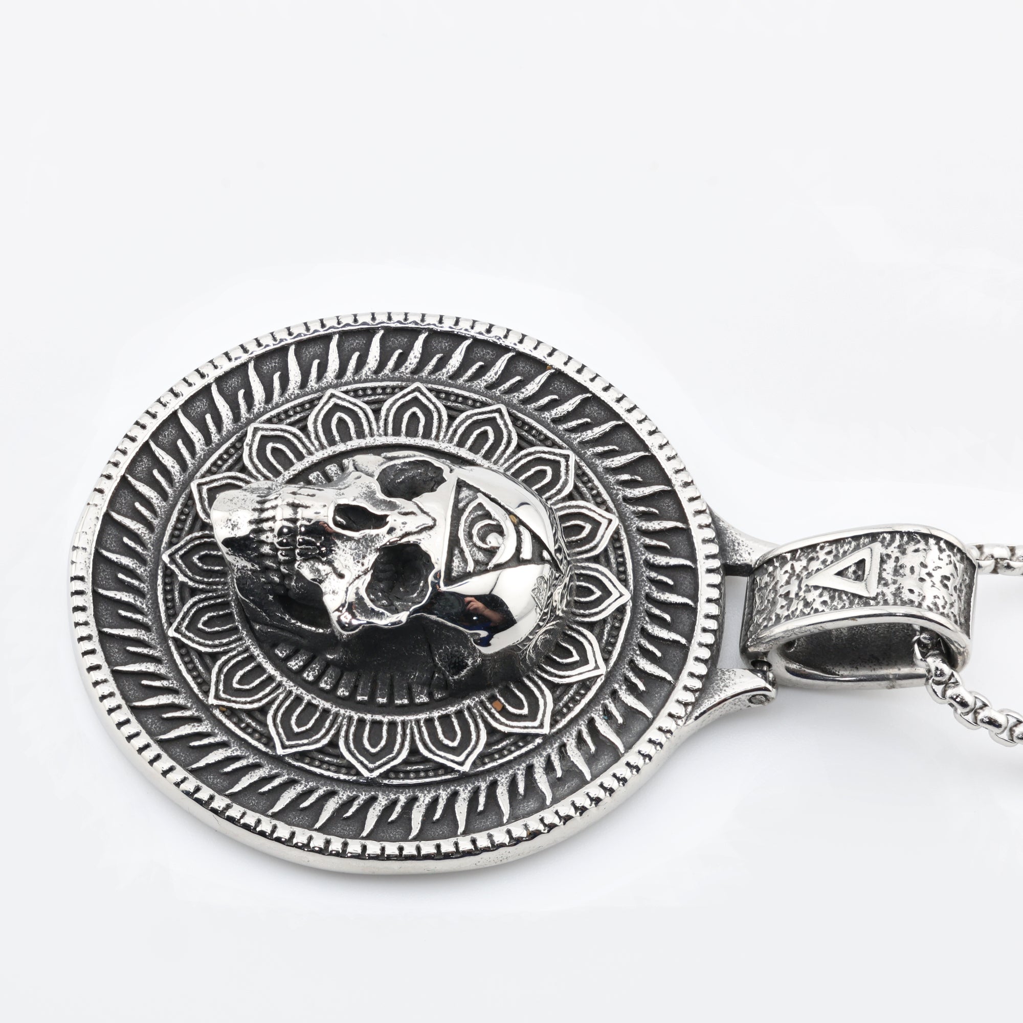 Eclipse Oracle Skull