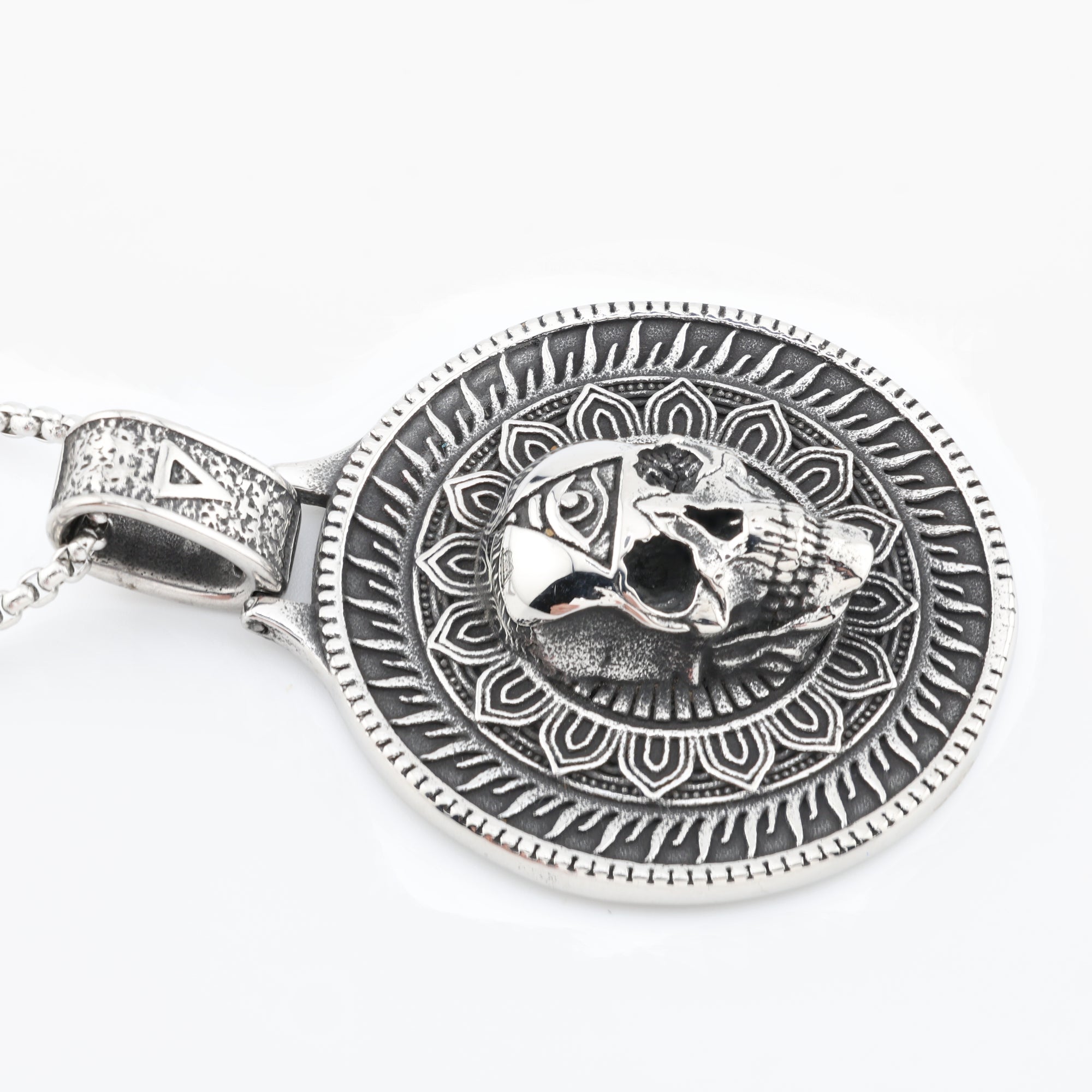 Eclipse Oracle Skull