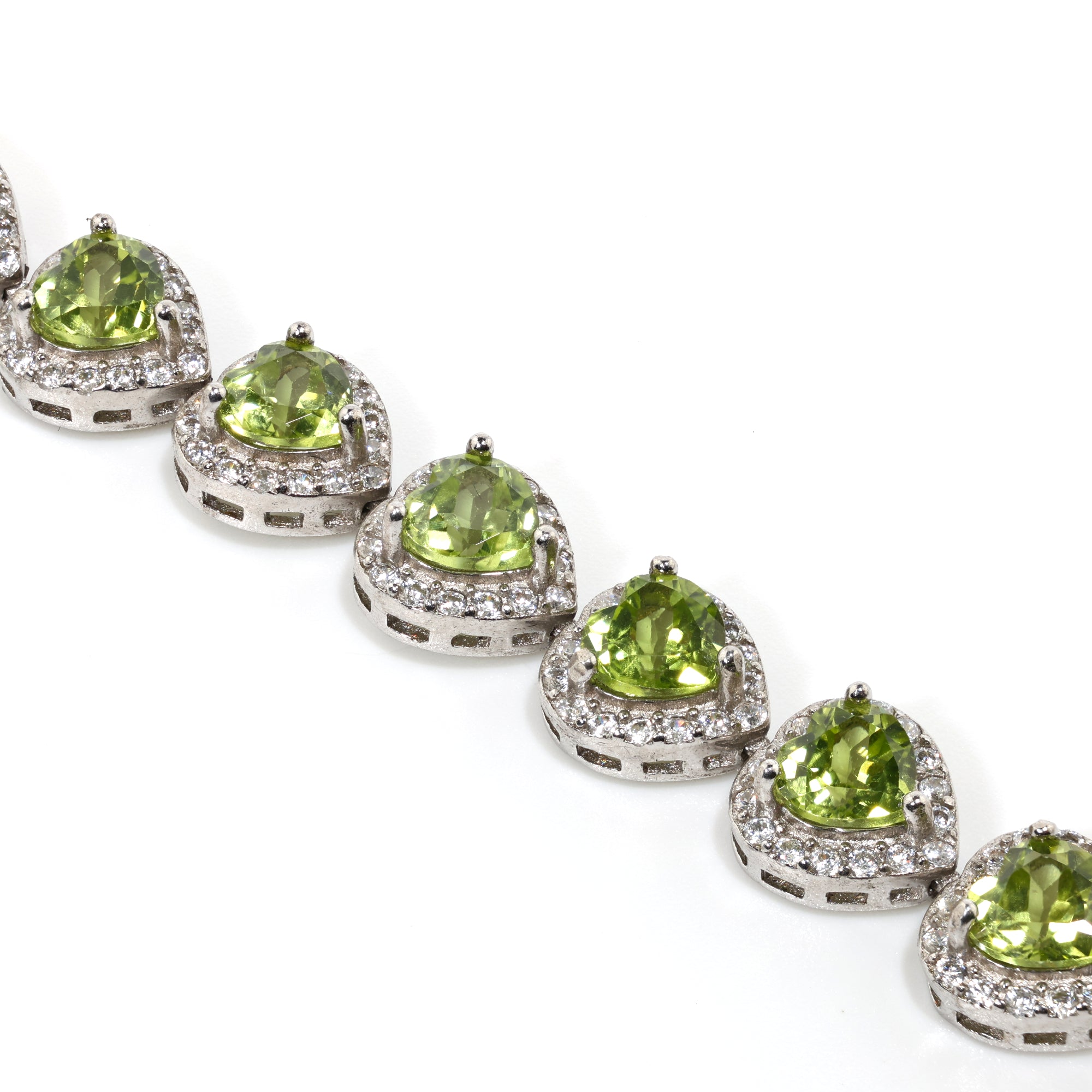 Peridot Vita Heart Bracelet
