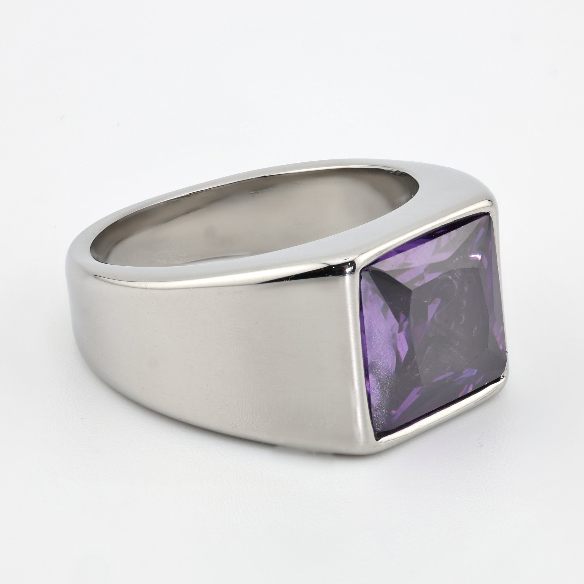 Amethyst Sovereign Signet Ring